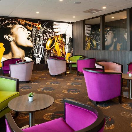 Hotel Roi Soleil Prestige Plaisir - St Quentin Buitenkant foto