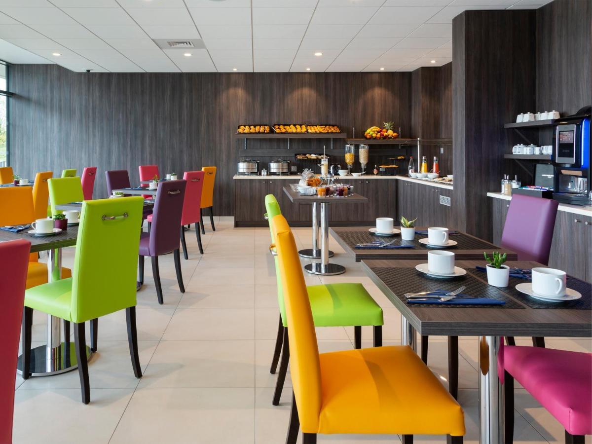Hotel Roi Soleil Prestige Plaisir - St Quentin Buitenkant foto