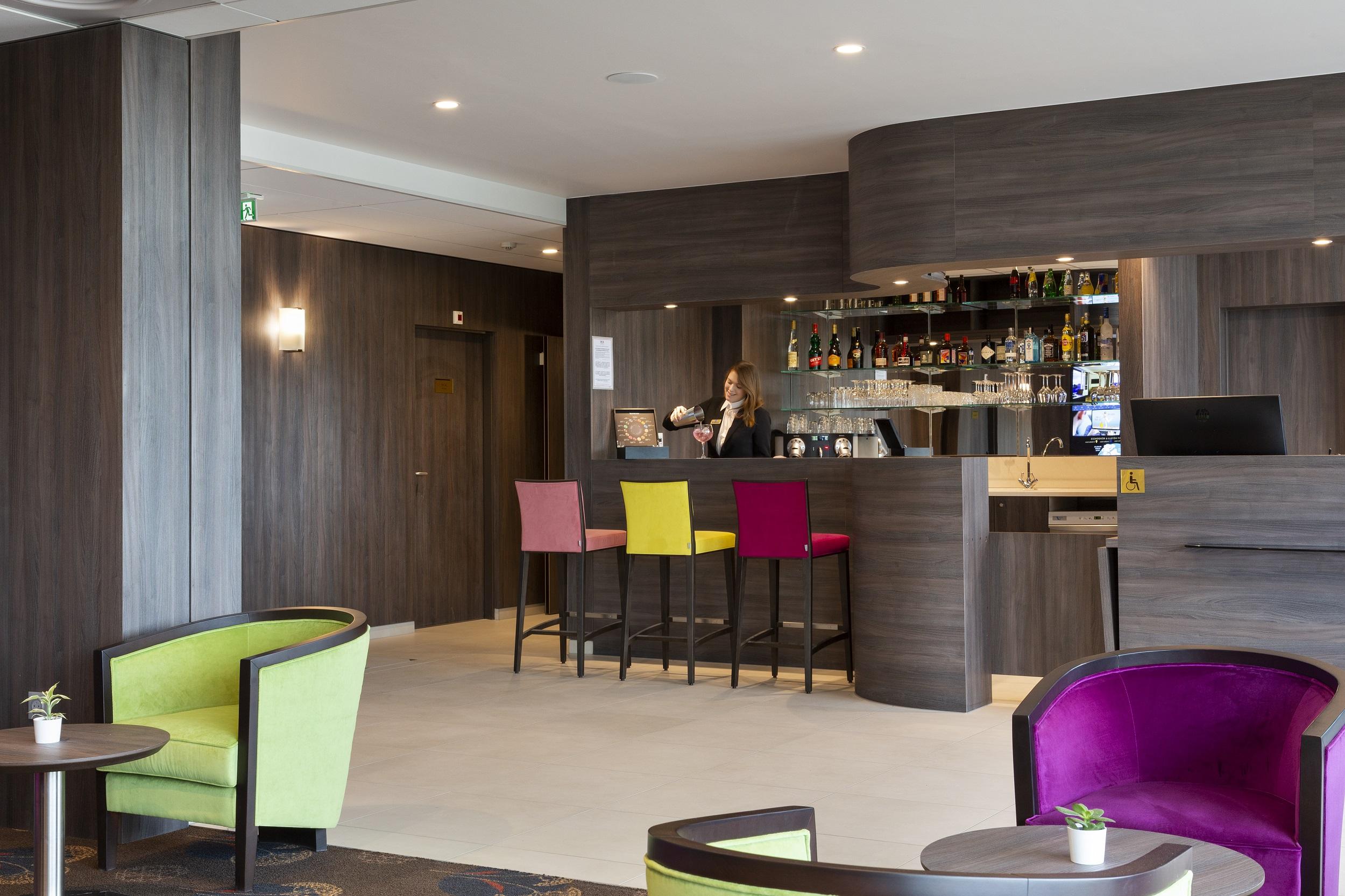 Hotel Roi Soleil Prestige Plaisir - St Quentin Buitenkant foto